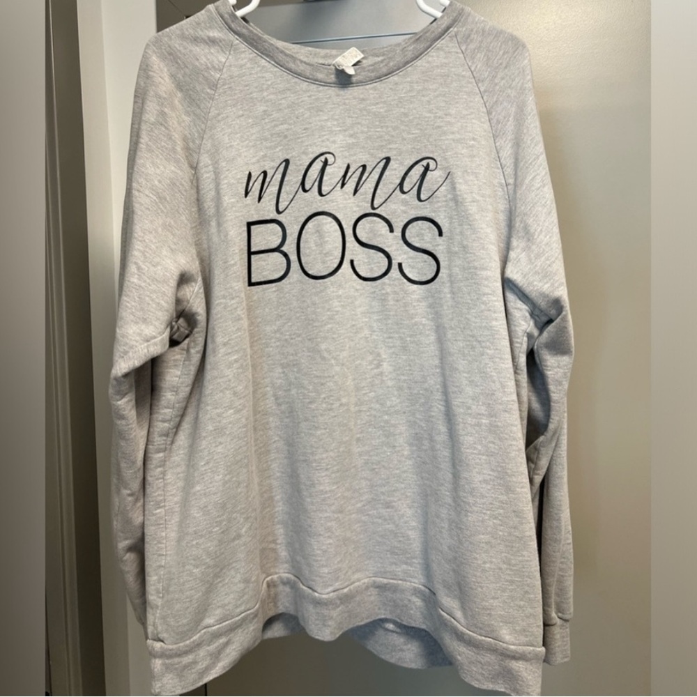 California Fleece “Mama Boss” sweatshirt (Size XL)